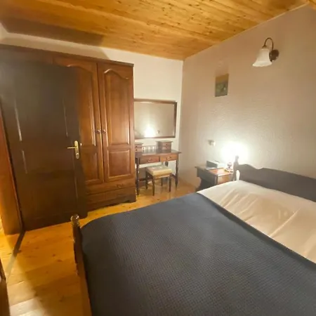 Luxurious Townhouse Petelin